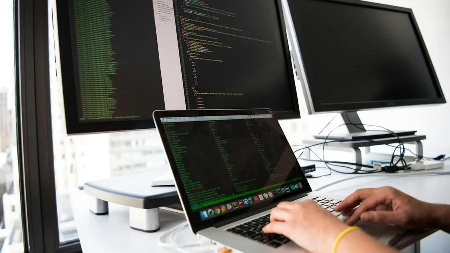 Migrating to Microsoft GCC High: A Practical Decision Framework